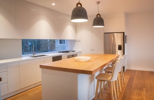 Palm Beach House | Kingfisher Palm Beach - leave all your stress behind