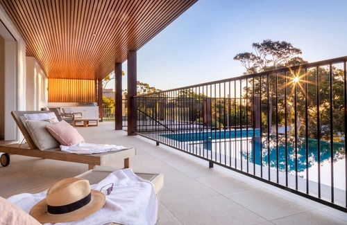 Palm Beach House | Kingfisher Palm Beach - leave all your stress behind