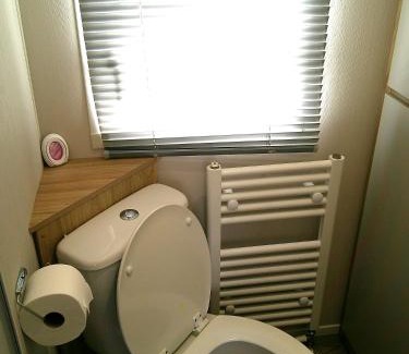 Chapel Saint Leonards Resort | Kings Ashington 6 Berth Central Heated Enclosed Veranda