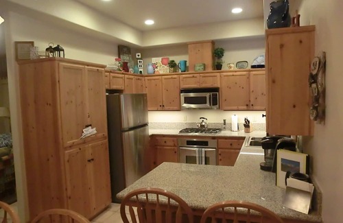 Shaver Lake Cabin | King’s Cabin Mtn Retreat at Shaver Lake! – Nr Village, wifi, A/C, Prem Property!