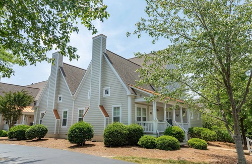 Lackey Cottage | Kings Creek Plantataion Cottage