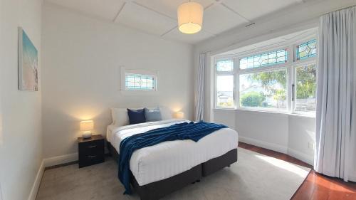 Auckland House | Kingsland Family Home