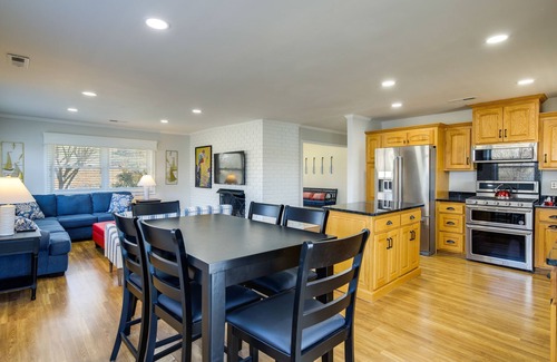 Kingston Apartment | Kingston Vacation Rental w/On-Site River Access!