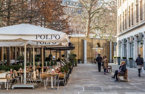 Knightsbridge Apartment | Kinnerton Street by onefinestay