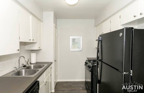 Zilker Apartment | Kinney #4 xxxxxxxxxx