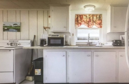 Ocean Park Cottage | Kinney Shores Saco Maine, Near Ocean Park, Ferry Beach and Camp Ellis