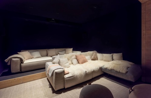 Meribel Apartment | Kirana - Chalet luxe and spa - 14 people