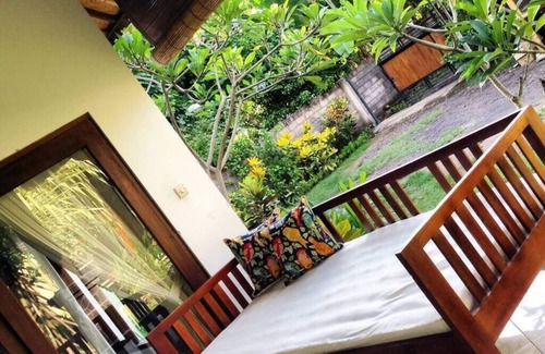 Purwakerti Cottage | Kirana Homestay - Breeze Bungalow