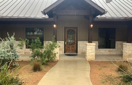 Concan House | Kisiah's Bluff