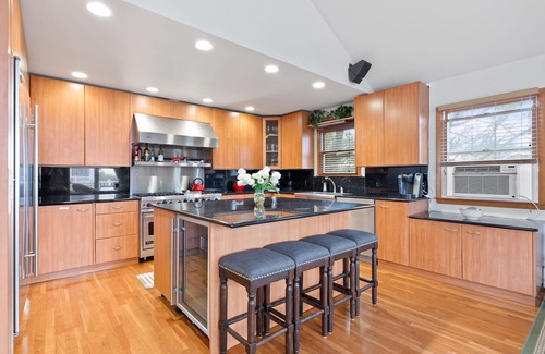 Kismet House | Kismet, 4 bedroom Fire Island family house "IMAGINE"