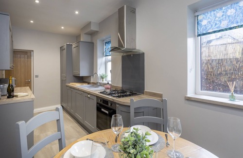 Knaresborough House | Kist Accommodates - Belmont Dene (North Yorkshire Hub)
