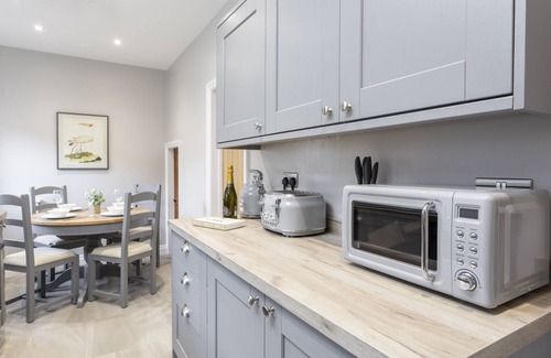 Knaresborough House | Kist Accommodates - Belmont Dene (North Yorkshire Hub)