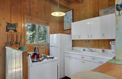 Kit Carson Cabin | Kit Carson Lodge