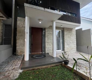 Jatingaleh House | Kita Home CitraSun Garden