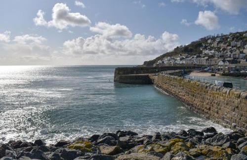 Mousehole House | Kitchen Cottage