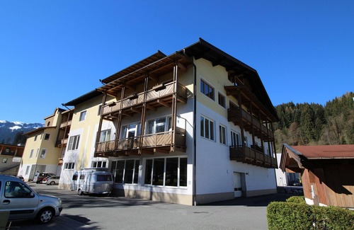 Kitzbuehel Apartment | Kitzbichler - 2 bedroom apartment in Kitzbuehel