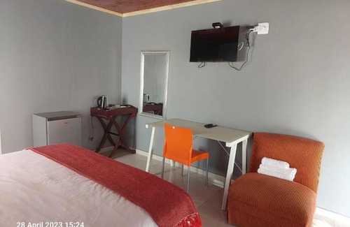 Secunda House | kkk guesthouse