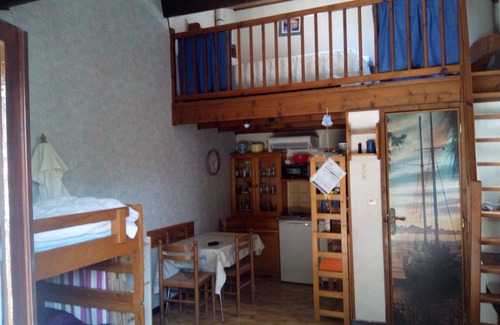 Soulac-sur-Mer House | Kl. Ferienhaus in Ruhiger Lage