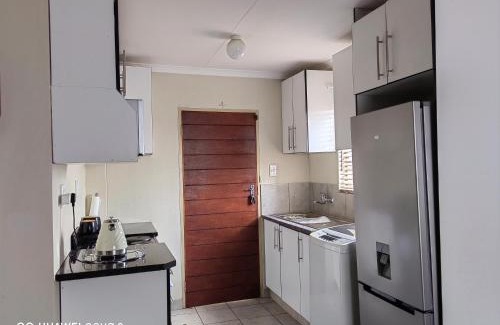 Katlehong Apartment | Klaasy's 1 bedroom Cosy home Johannesburg South