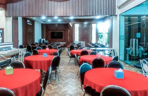 Uthai Thani Hotel | Klang Mueang Villa