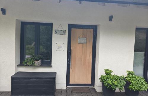 Nettersheim Apartment | Kleine Auszeit Eifel mit Dachterrasse