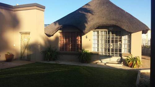 Potchefstroom House | Kleinplaas Guest Farm