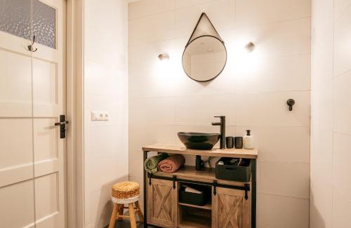 Achthuizen Bed & Breakfast | Klooster Achthuizen