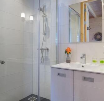 Schuring House | Knechtshuis