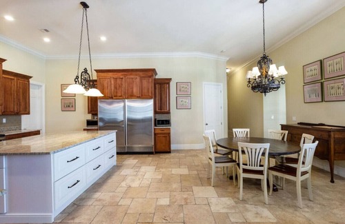 Rural Estates Apartment | Knickerbocker Suite 02, Furnished 1BR/1BA w/Pool