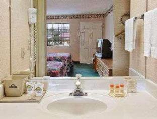 Cleveland Hotel | Knights Inn Cleveland GA