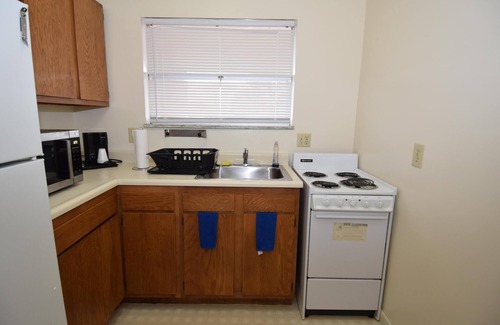 Oswego Hotel | Knights Inn Oswego