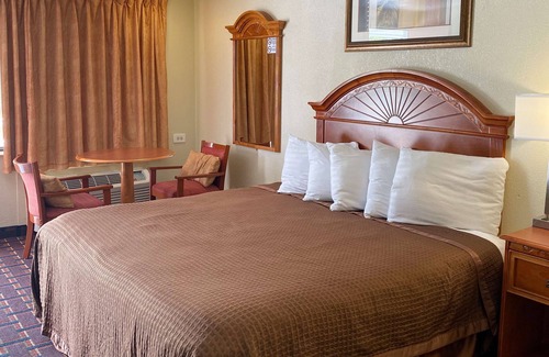 Punta Gorda Hotel | Knights Inn Punta Gorda