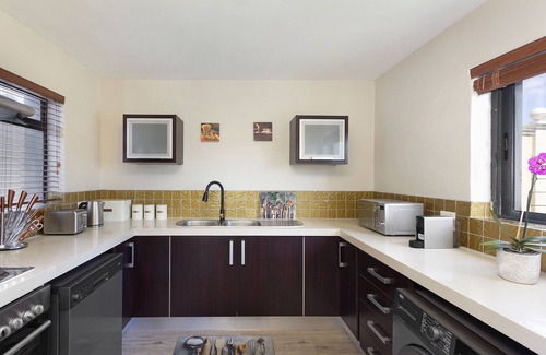 Century City Apartment | Knightsbridge Terrace