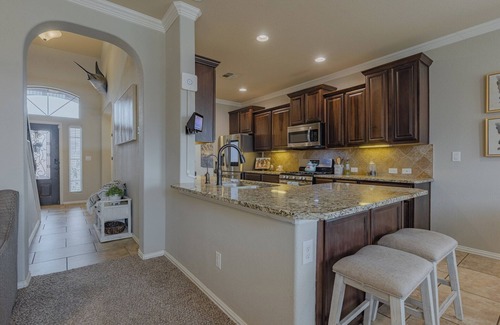 Midland House | Knock Out of the Ballpark!