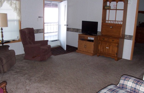 Snydertown House | Knoebles amusement park, susquehanna river, golf courses, flea markets