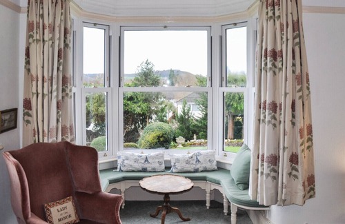 Colyton House | Knowles - Seven Bedroom House, Sleeps 13