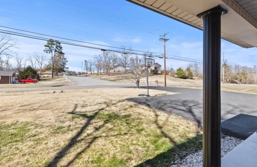 Knoxville House | Knox Retreat ~ Cozy Home w/Outdoor Entertainment