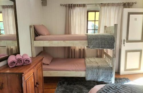 Knysna Central House | Knysna N2 Lodge