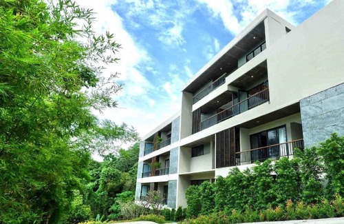 Ko Lanta Villa | Ko Lanta Star Path Villas +living area and small pantry