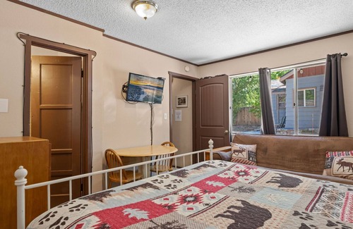 The Village Cottage | Kodiak and Black Bear combined Pet Friendly