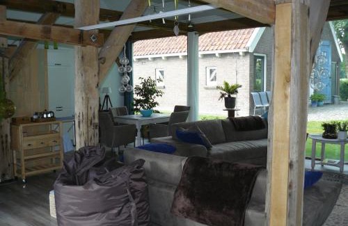 Veenhuizen House | Koetshuis