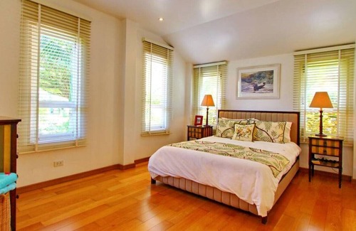 Ko Chang House | Koh Chang Beach Front 5 BR w Pool