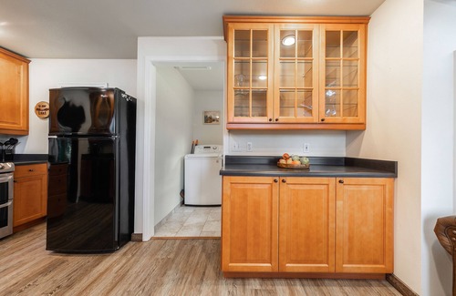 Maple Valley Cabin | Koi Story Cabin