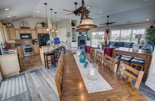 Sandbridge House | Koinania Cottage | 245 ft from the Beach | Private Pool