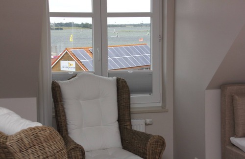 Lemkenhafen Apartment | KOJE - Apartment with lots of comfort