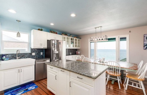 Palm Harbor House | Kokomo - Your Private Oasis - Pool, bay fishing, boat slip