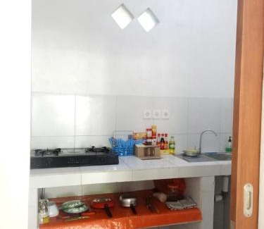 Purwakerti House | KOMANG homestay