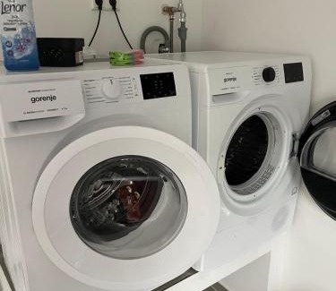 Hoevelriege Apartment | Komfortable Gruppenunterkunft im Bielefeld