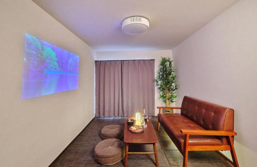 Joto Apartment | Komichi