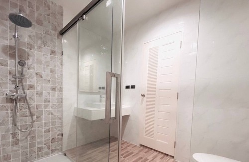 Sa Khu Villa | Kona House I 4BR 3BA I Naiyang Beach I HKT Airport